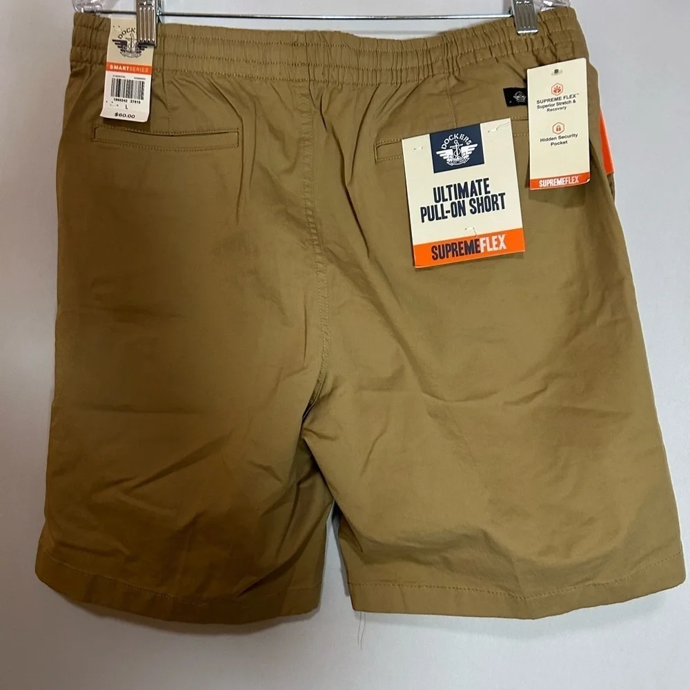 Dockers Men’s Tan Flat Front Shorts Classic Style Large NWT